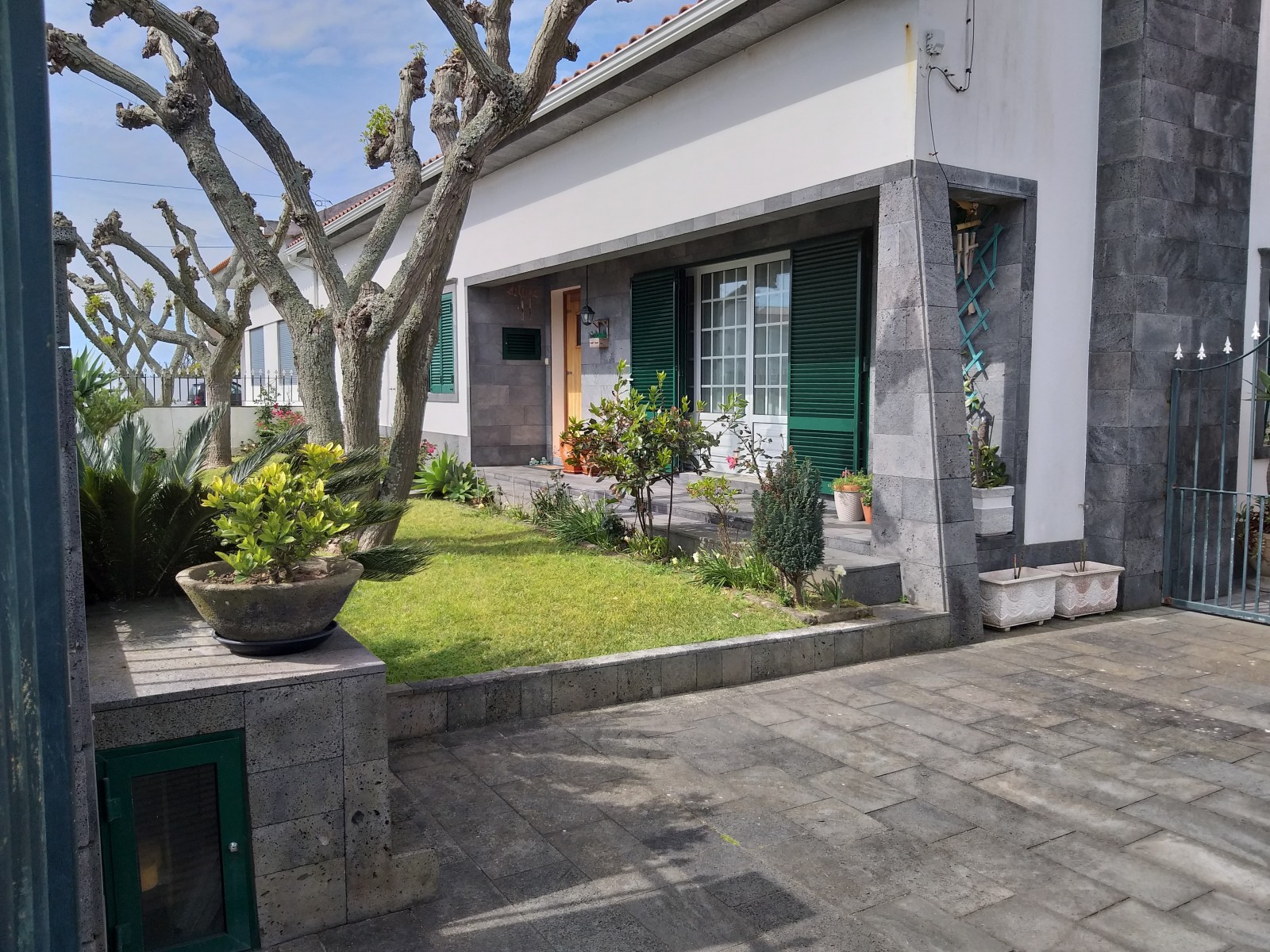 House Close Moradia Sao Miguel, Ponta Delgada, Livramento (Ref C00209)